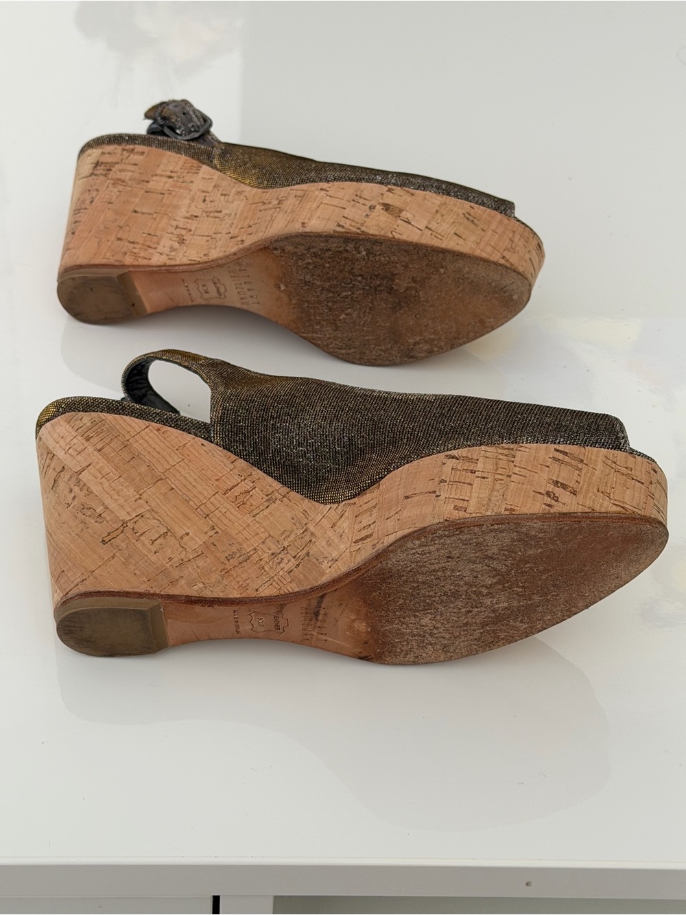 Stuart Weitzman Cork Wedge Slingback Peep Toe Shoes Bronze Metallic Size 7.5M - Picture 8 of 12